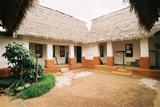 Travel Guides & Tips - Ashanti Traditional houses